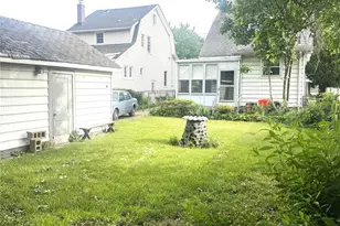41 Stewart St, Floral Park, NY 11001 - Photo 2