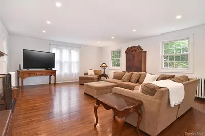 7 Garden Place, Pelham, NY 10803 - Photo 6