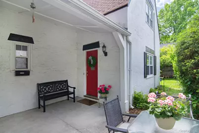 7 Garden Place, Pelham, NY 10803 - Photo 22