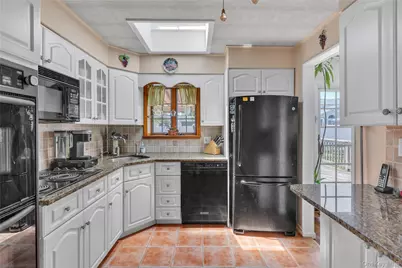 386 Harrison Avenue, Massapequa, NY 11758 - Photo 4