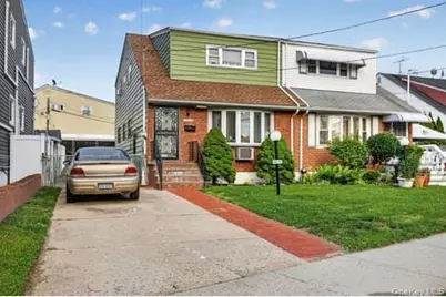 13005 142nd Street, Jamaica, NY 11436 - Photo 2