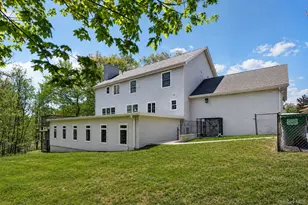 8 Apple Hill Dr, Highland Mills, NY 10930 - Photo 2