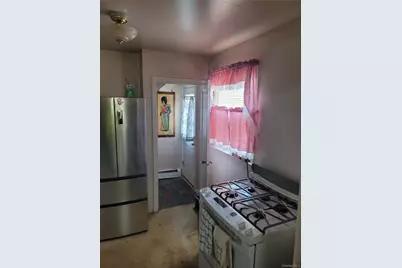 41 Nassau Boulevard, West Hempstead, NY 11552 - Photo 8