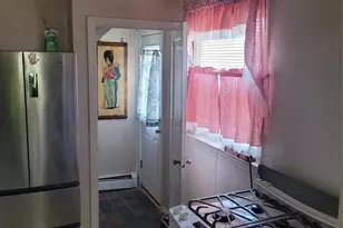 41 Nassau Blvd, West Hempstead, NY 11552 - Photo 8