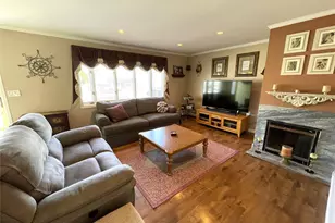 41 Birchfield Ave, Babylon, NY 11702 - Photo 4