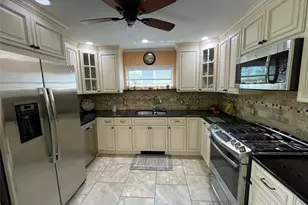 41 Birchfield Ave, Babylon, NY 11702 - Photo 14