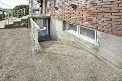 176-17 127th Avenue, Jamaica, NY 11434 - Photo 14