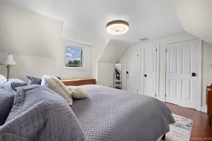1864 Jane St, Wantagh, NY 11793 - Photo 32