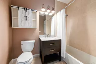 105 O'Keefe Ct, Oakdale, NY 11769 - Photo 12