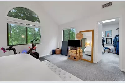 20 Waters Edge, Chappaqua, NY 10514 - Photo 12