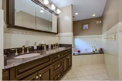 185 Jefferson Avenue, Thornwood, NY 10594 - Photo 20