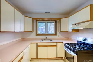 107 Quail Dr, Kingston, NY 12401 - Photo 10