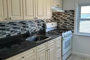 19 Firwood, Port Washington, NY 11050 - Photo 2