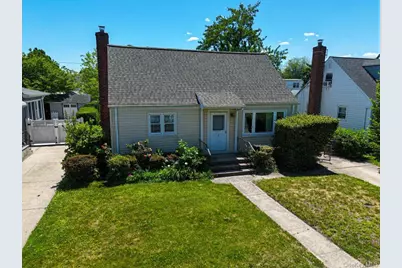 9 Robert Street, Hicksville, NY 11801 - Photo 1