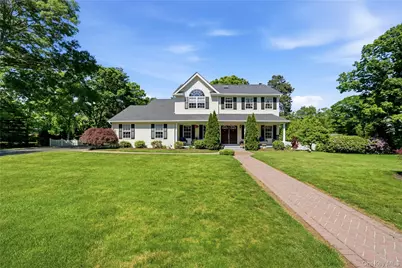 9 Ridgefield Drive, Shoreham, NY 11786 - Photo 4