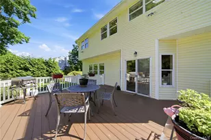 9 Ridgefield Dr, Shoreham, NY 11786 - Photo 34