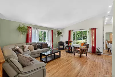 20 Patrick Drive, Bloomingburg, NY 12721 - Photo 10