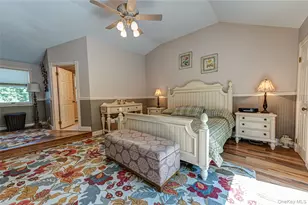 130 N Country Rd, Shoreham, NY 11786 - Photo 12