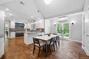 22 Crane Rd, Scarsdale, NY 10583 - Photo 10