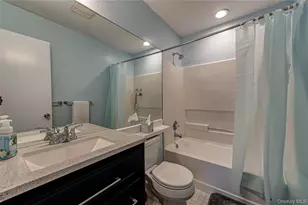 409 Elton Ct E, Saint James, NY 11780 - Photo 18
