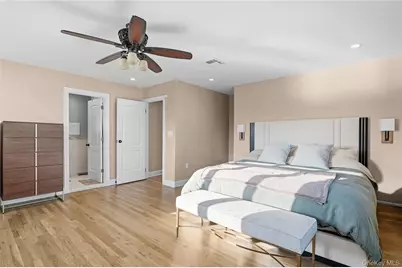 106 Anchorage Drive, West Islip, NY 11795 - Photo 28
