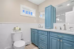 106 Anchorage Dr, West Islip, NY 11795 - Photo 34