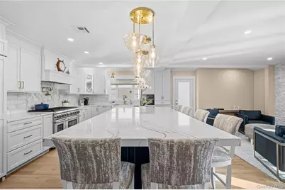 106 Anchorage Drive, West Islip, NY 11795 - Photo 20