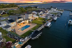 106 Anchorage Dr, West Islip, NY 11795 - Photo 40