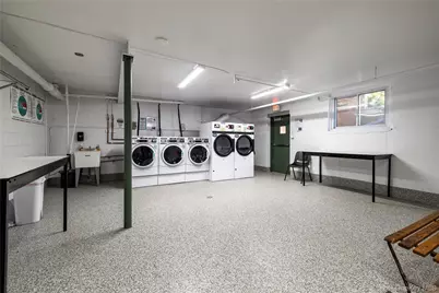 1 Toms Point Lane #Building 5, Unit 9J, Port Washington, NY 11050 - Photo 24