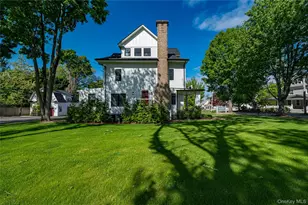 34 Dewey St, Huntington, NY 11743 - Photo 4