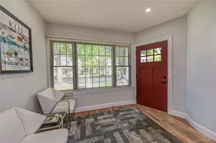 34 Dewey St, Huntington, NY 11743 - Photo 10