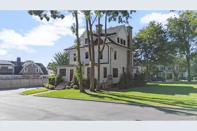 34 Dewey Street, Huntington, NY 11743 - Photo 4