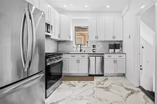 1315 6th Ave, New Hyde Park, NY 11040 - Photo 12