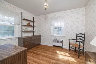 60 Atkinson Rd, Rockville Centre, NY 11570 - Photo 22