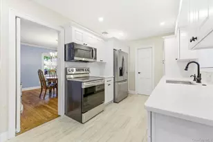 60 Atkinson Rd, Rockville Centre, NY 11570 - Photo 10