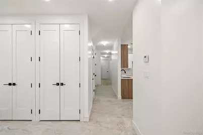 13 Warren Court #112, Monsey, NY 10952 - Photo 6