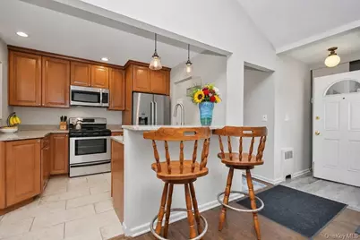 7 Tudor Place, Hartsdale, NY 10530 - Photo 6