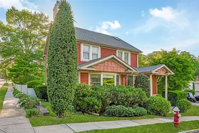 134 Singworth Street, Oyster Bay, NY 11771 - Photo 1