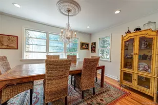 253 Melbury Rd, Babylon, NY 11702 - Photo 6