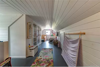 253 Melbury Road, Babylon, NY 11702 - Photo 32