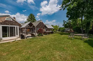 253 Melbury Rd, Babylon, NY 11702 - Photo 36