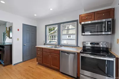 8 Mildred Avenue, Poughkeepsie, NY 12603 - Photo 6