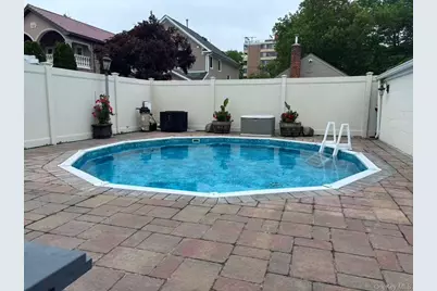 162-11 12th Road, Whitestone, NY 11357 - Photo 38