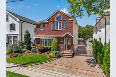 162-11 12th Road, Whitestone, NY 11357 - Photo 2