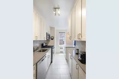 35-50 75th Street #3C, Jackson Heights, NY 11372 - Photo 6