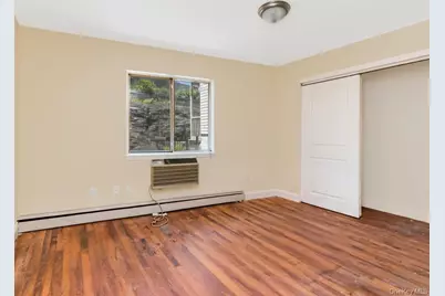 1987 Cruger Avenue, Bronx, NY 10462 - Photo 12