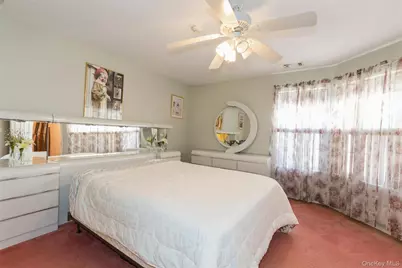 114 Theodore Drive, Coram, NY 11727 - Photo 10