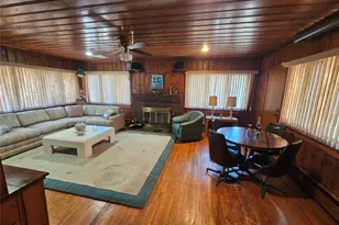 32 Sycamore Rd, Valley Stream, NY 11581 - Photo 12