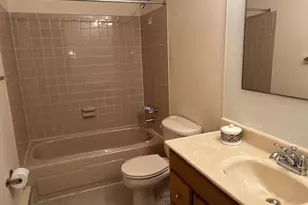4 Dougbeth Dr, Ronkonkoma, NY 11779 - Photo 18