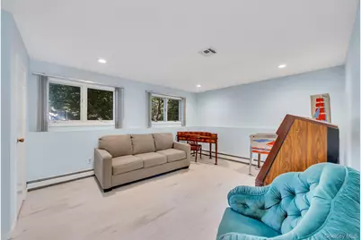 9 Quincy Lane, Smithtown, NY 11787 - Photo 36